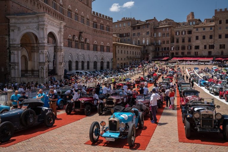 Vesco/Salvinelli lead after second day of Mille Miglia 2025